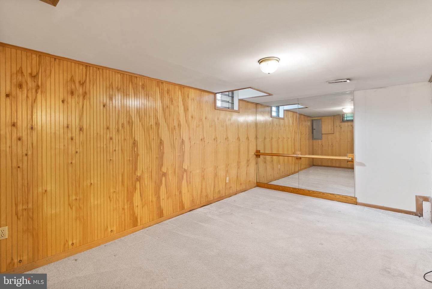2317 Valley Drive photo 30