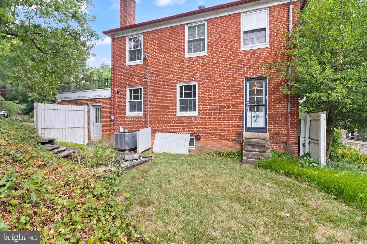 2317 Valley Drive photo 44