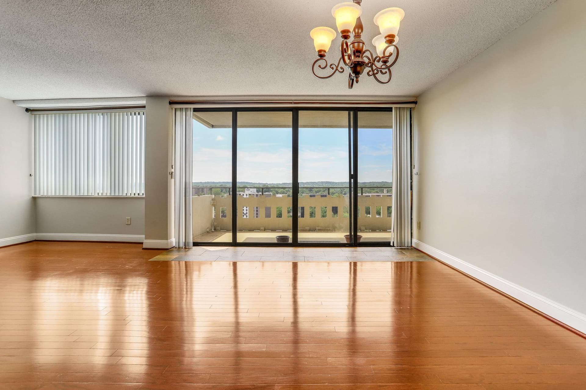 6301 Stevenson Avenue #1516 photo 32