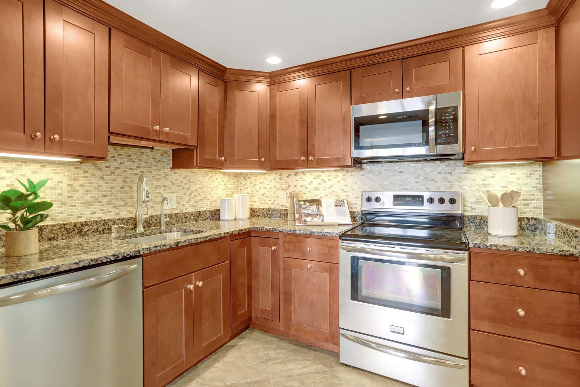 6301 Stevenson Avenue #1516 photo 33