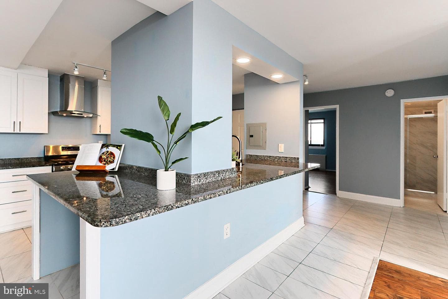 801 N Pitt Street #1203 photo 15