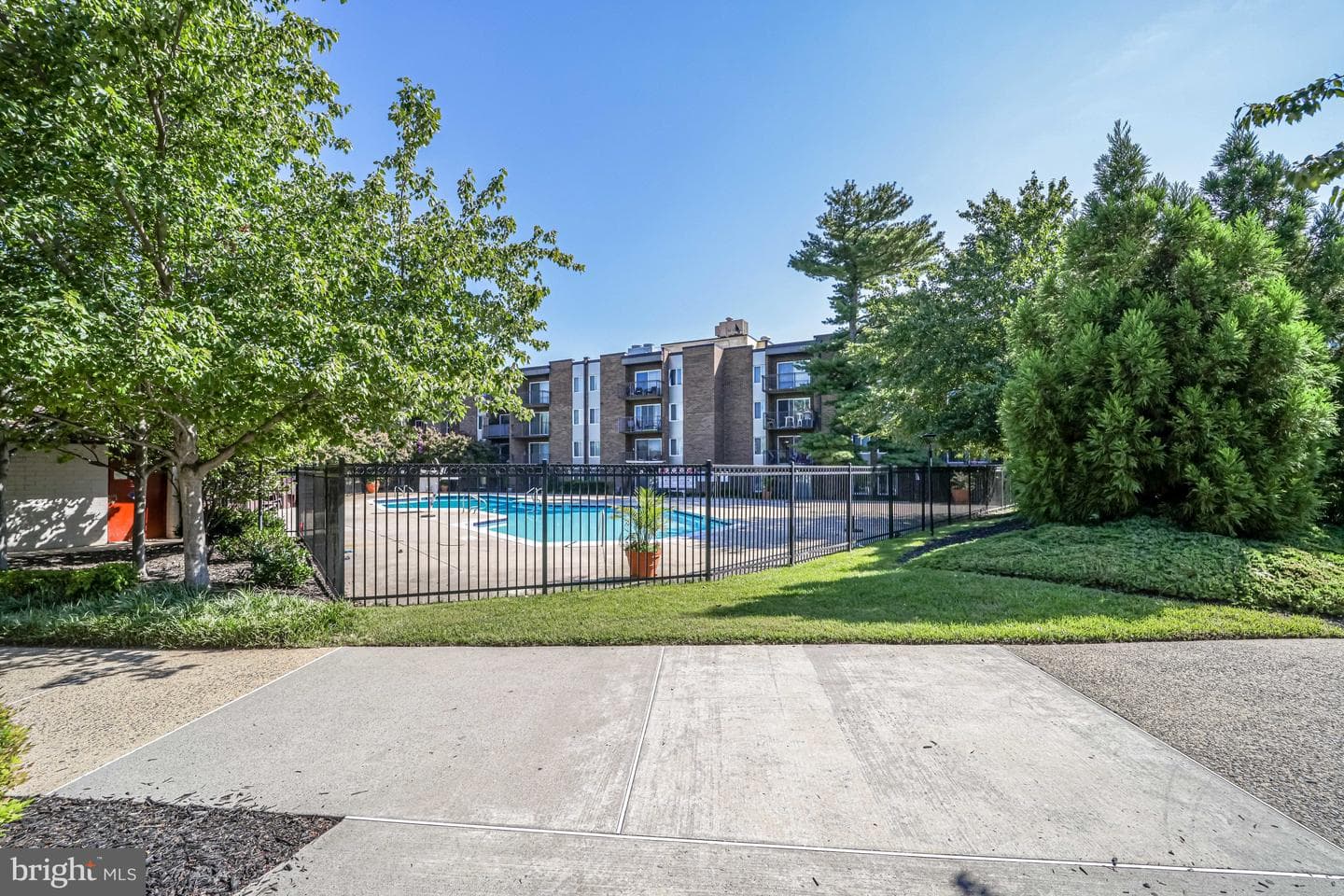 4 S Van Dorn #602 photo 49