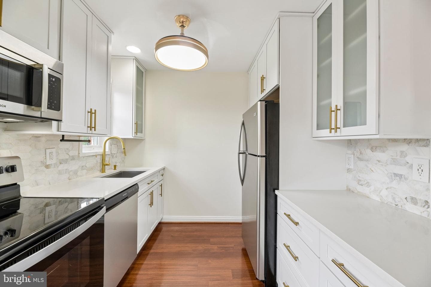 1722 W Abingdon Drive #301 photo 18