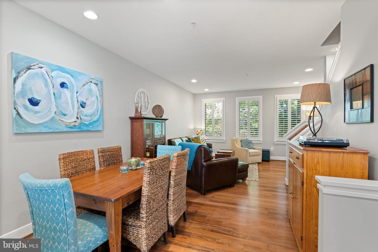 727 N Alfred Street photo 18
