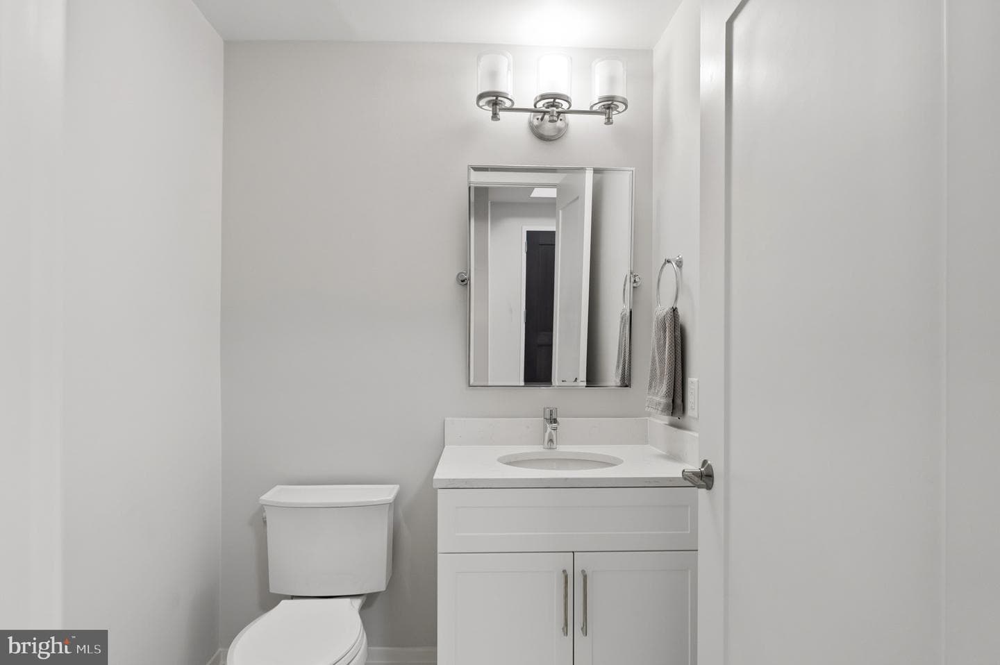 225 Strand Street #202 photo 15