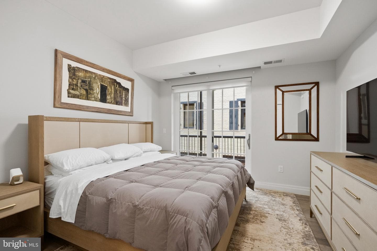 225 Strand Street #202 photo 17