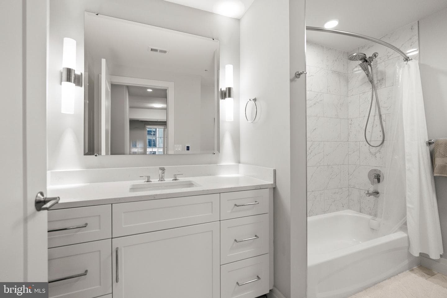 225 Strand Street #202 photo 22