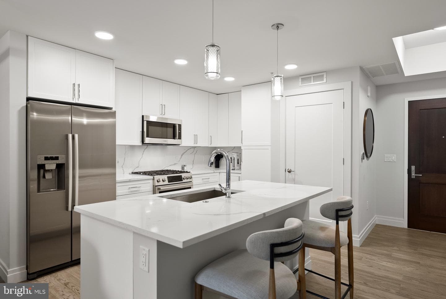 225 Strand Street #202 photo 6