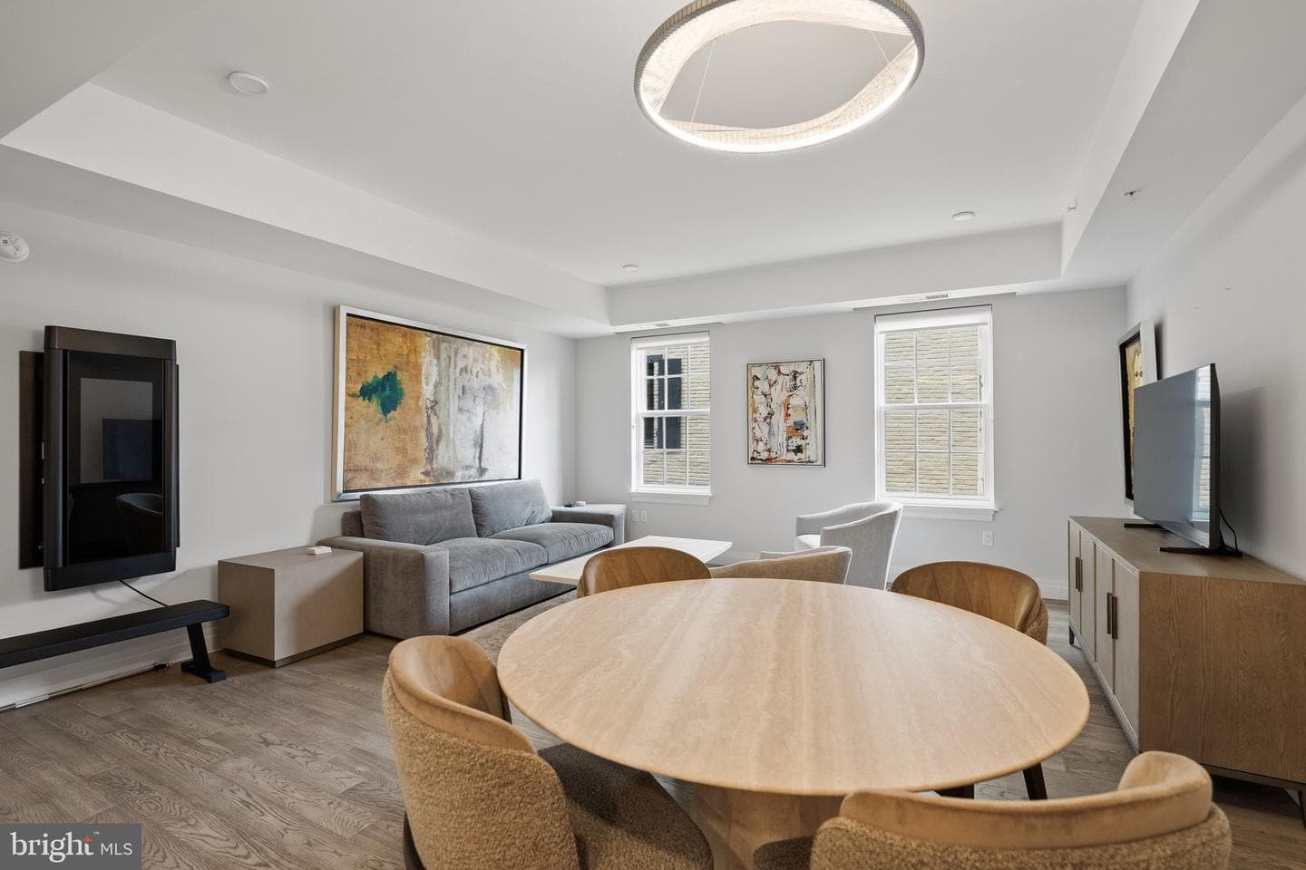 225 Strand Street #202 photo 7