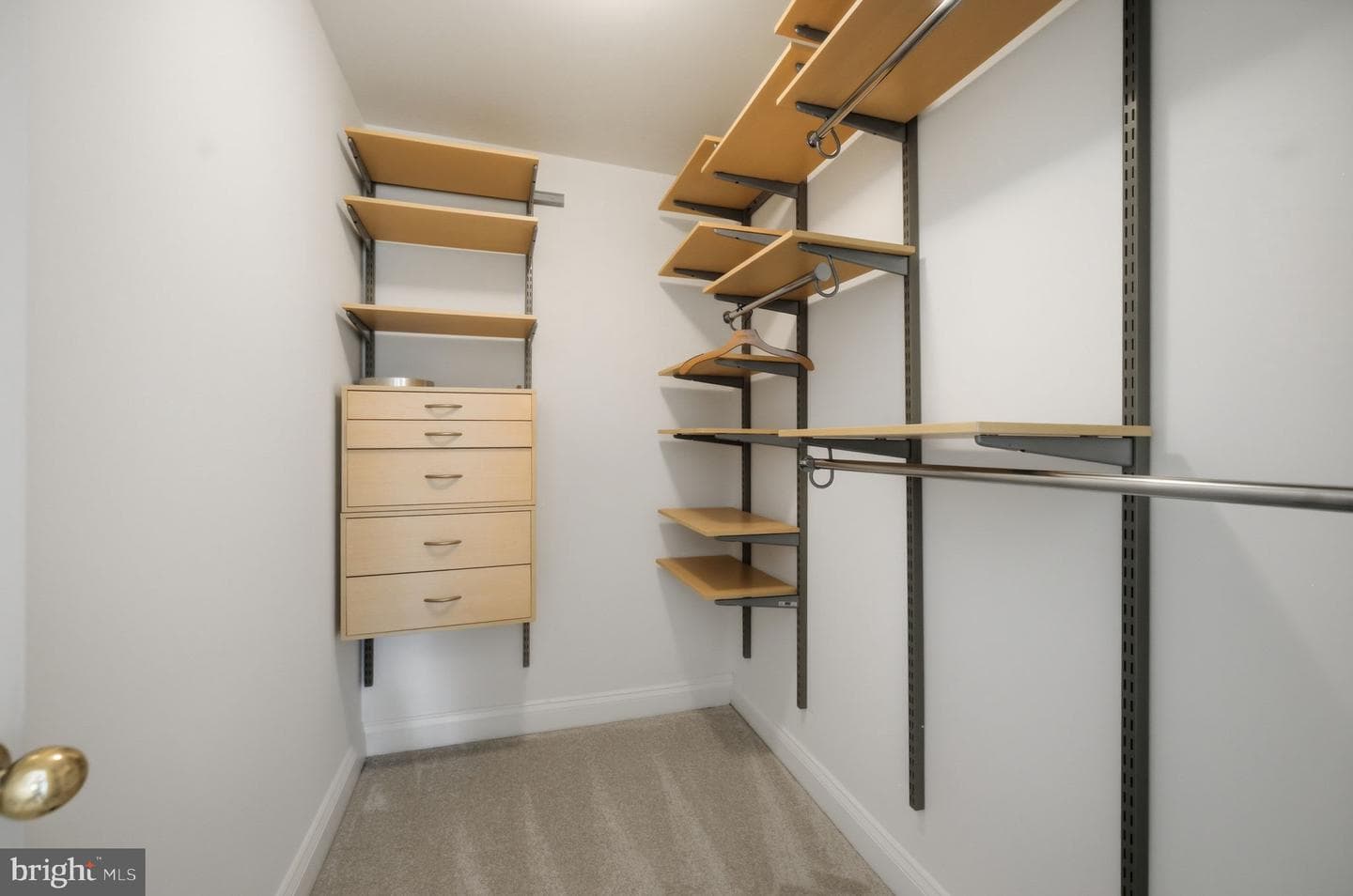 112 Cahill Drive photo 16