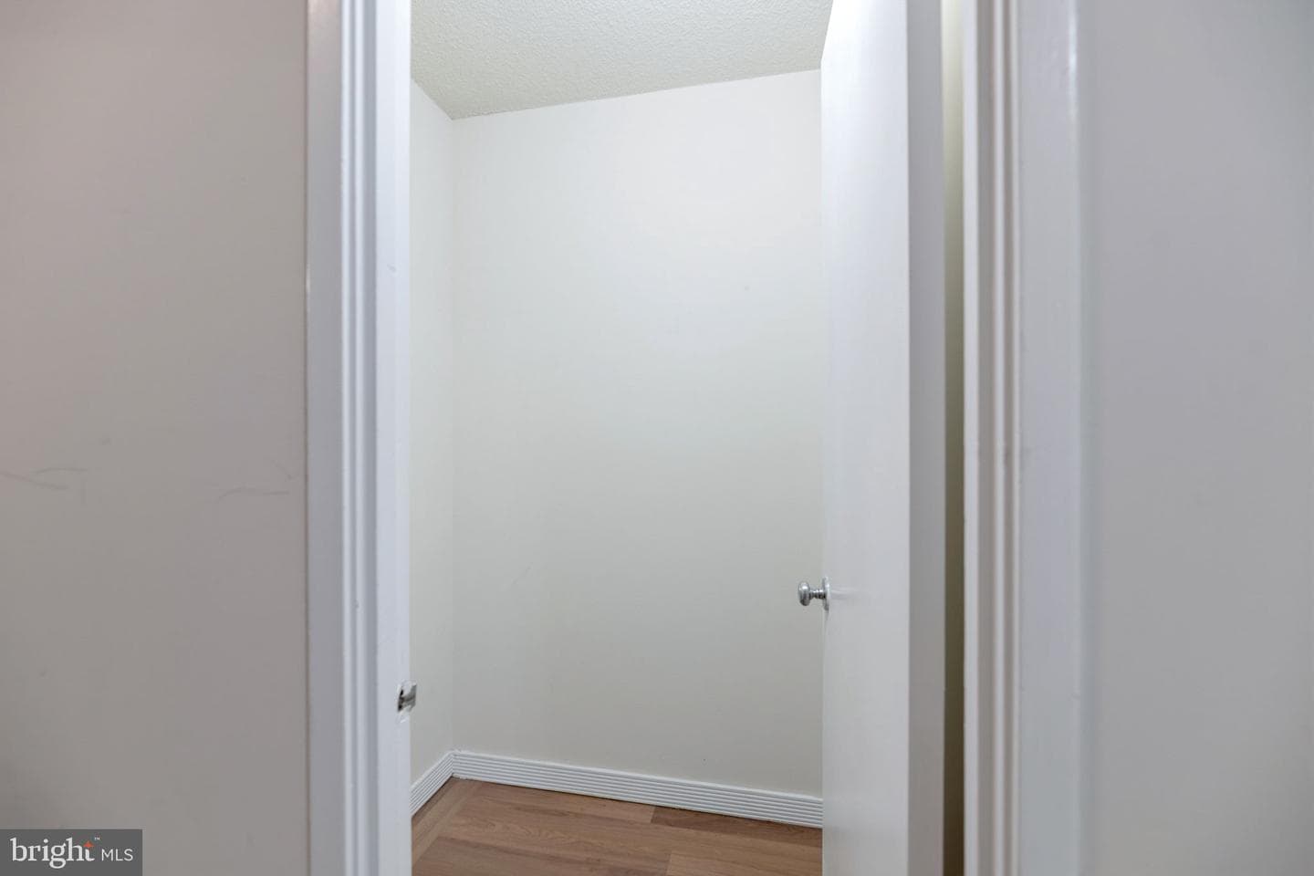 307 Yoakum Parkway #512 photo 10