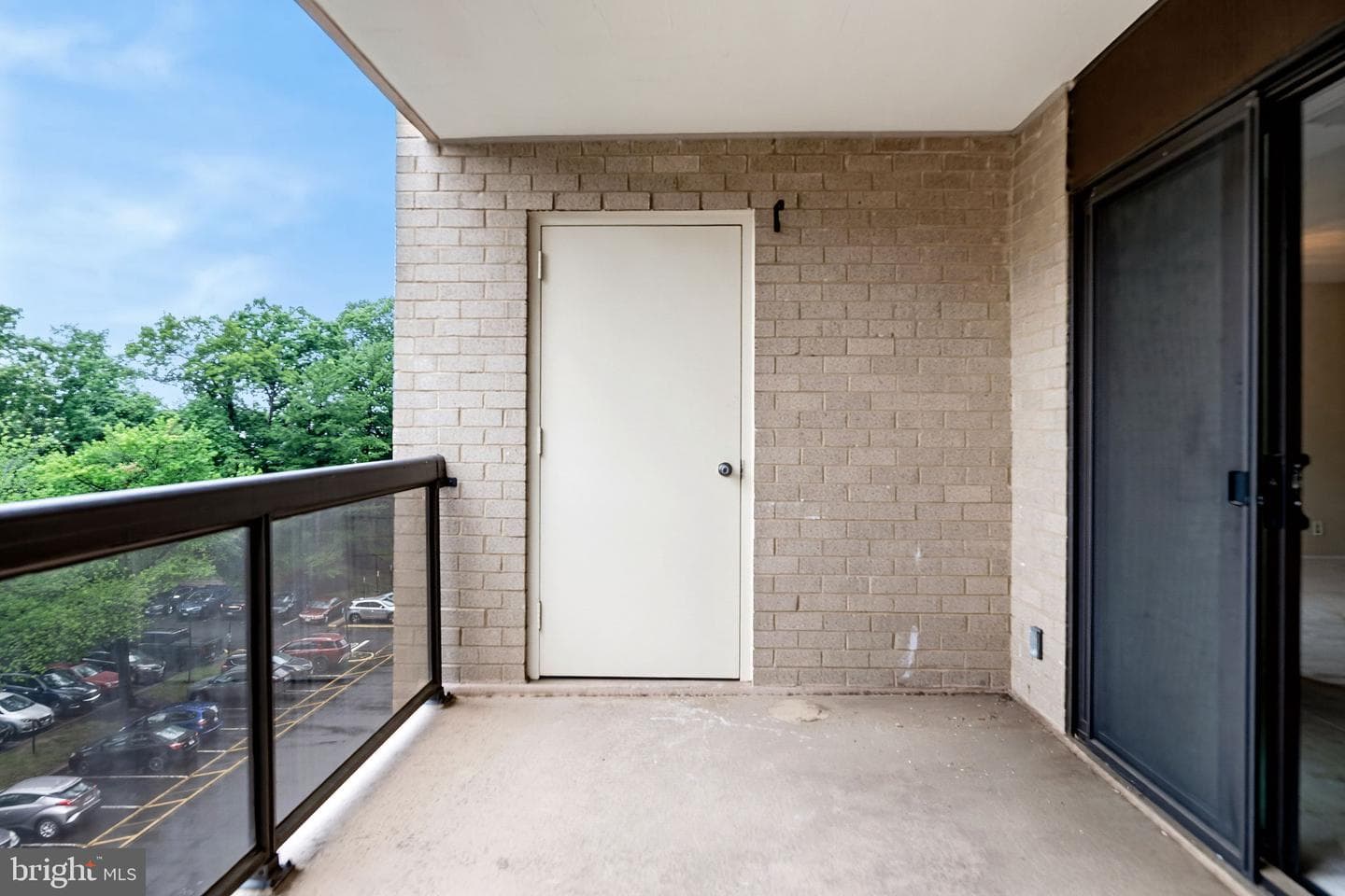 307 Yoakum Parkway #512 photo 32