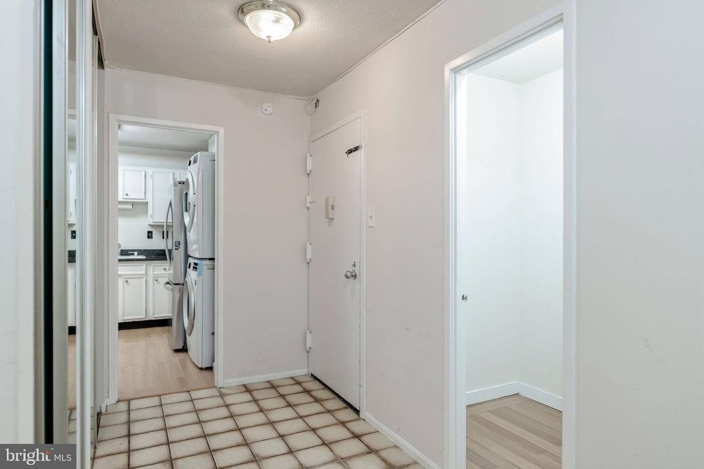 307 Yoakum Parkway #512 photo 8