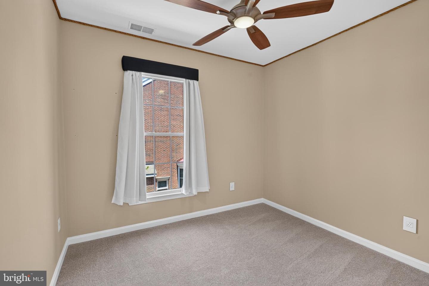 4659 Lambert Drive photo 22