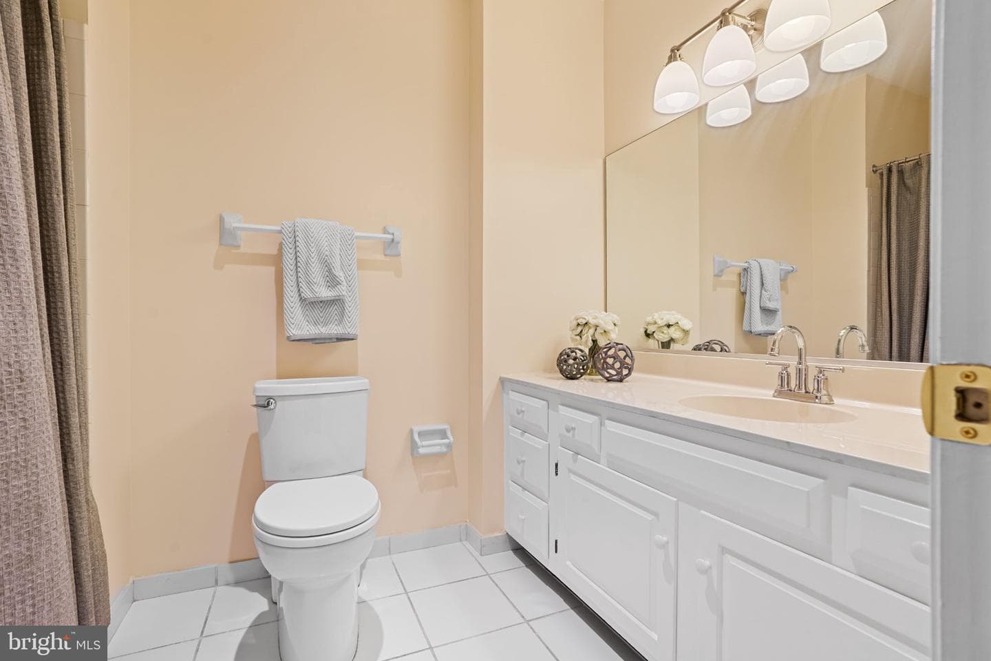601 Wilkes Street #204 photo 28