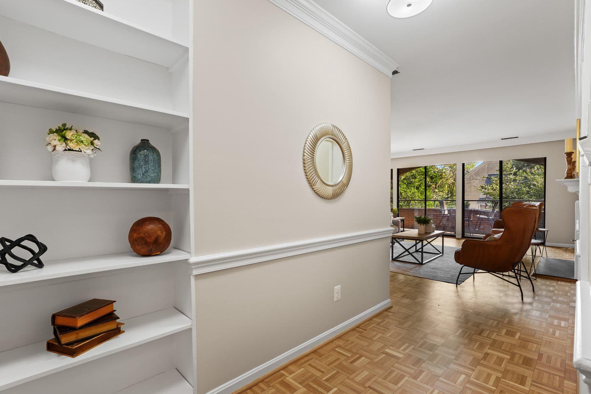 601 Wilkes Street #204 photo 4