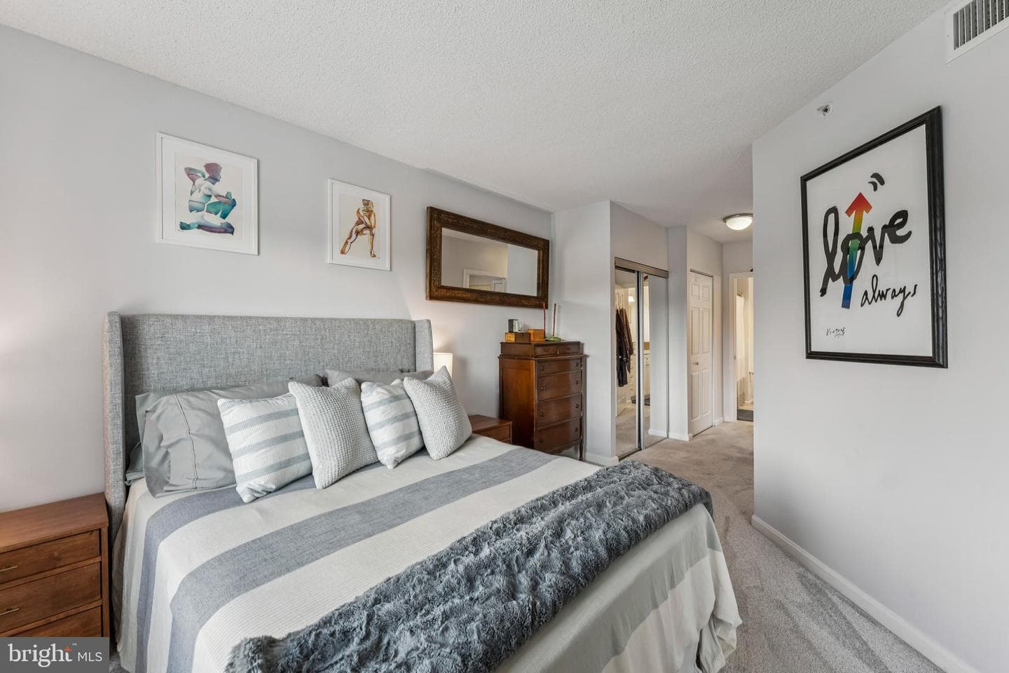 3101 N Hampton Drive #709 photo 4