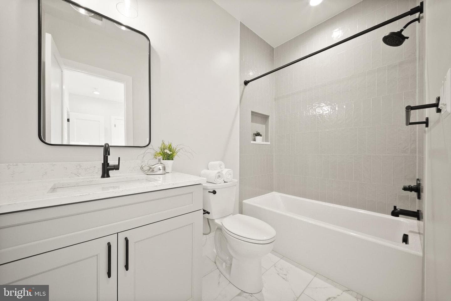 31 E Reed Avenue photo 39