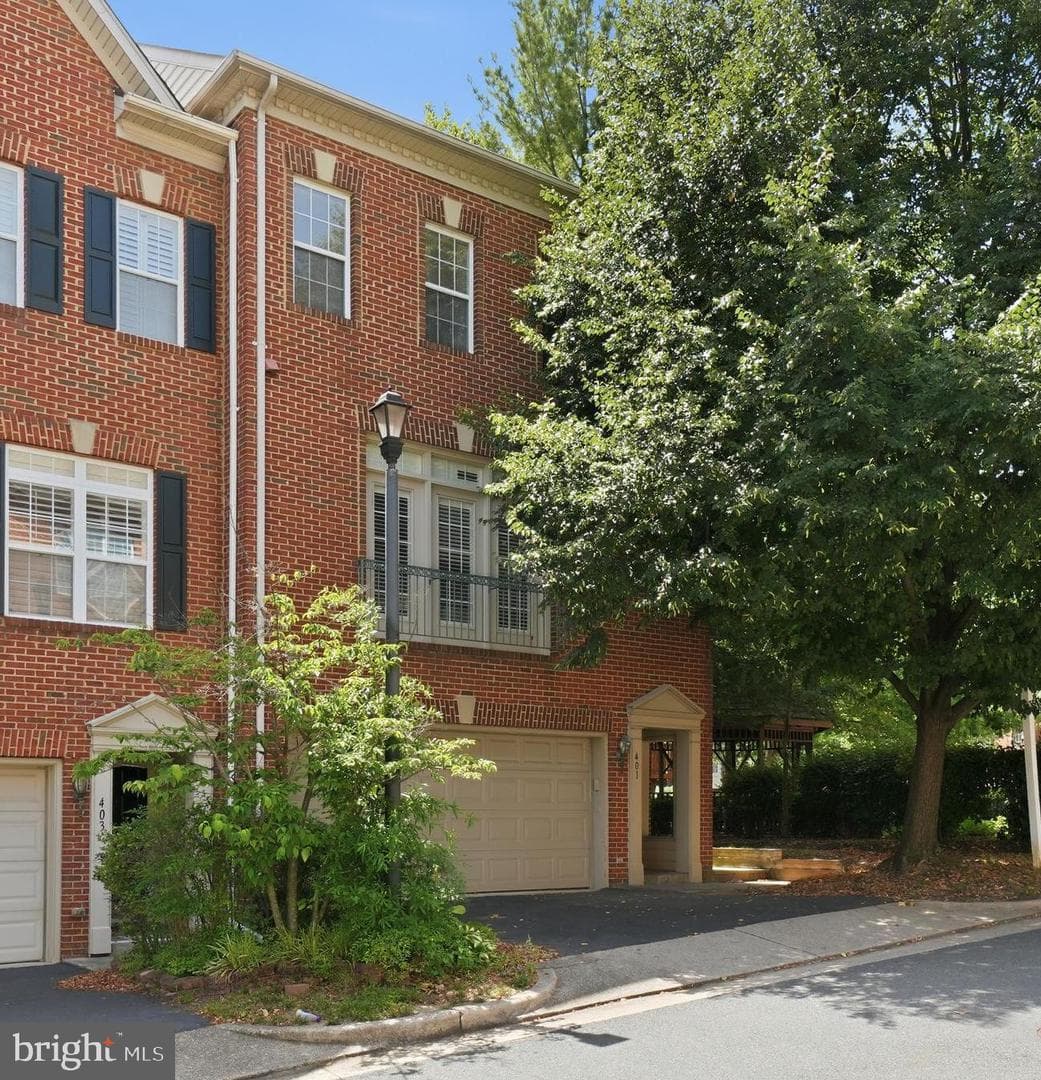 401 Stanton Place, Alexandria