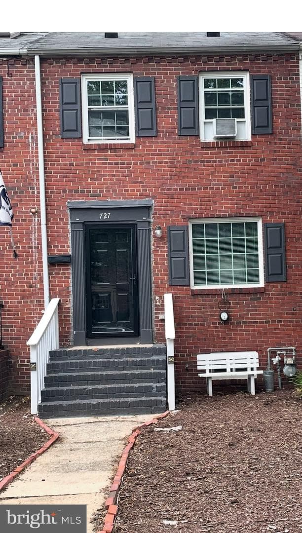 727 S Fayette Street, Alexandria