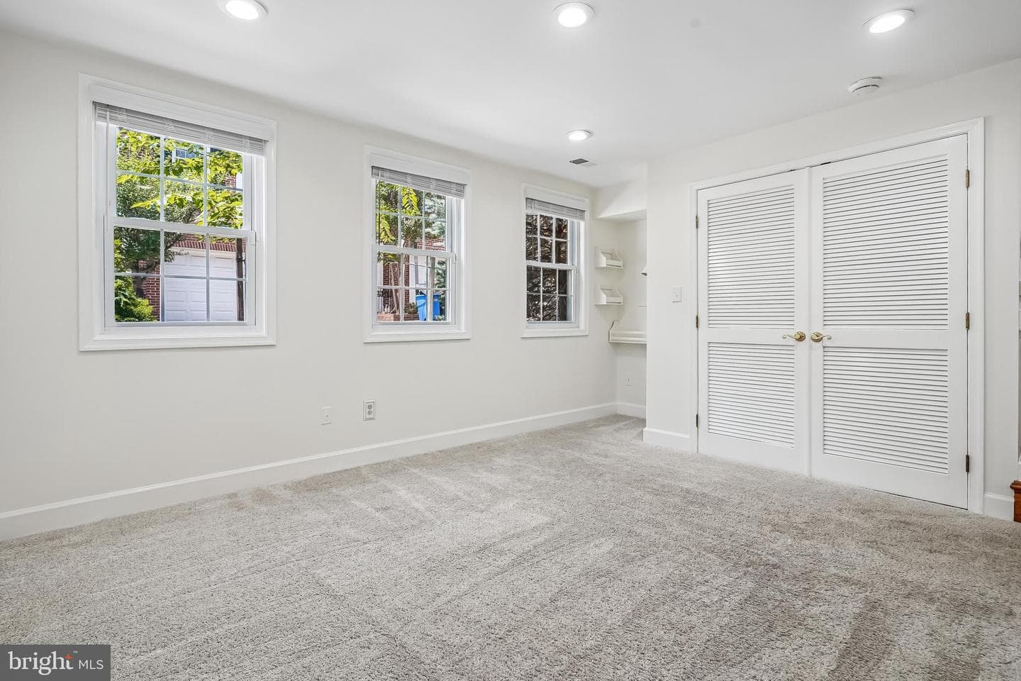 4625 Knight Place photo 59