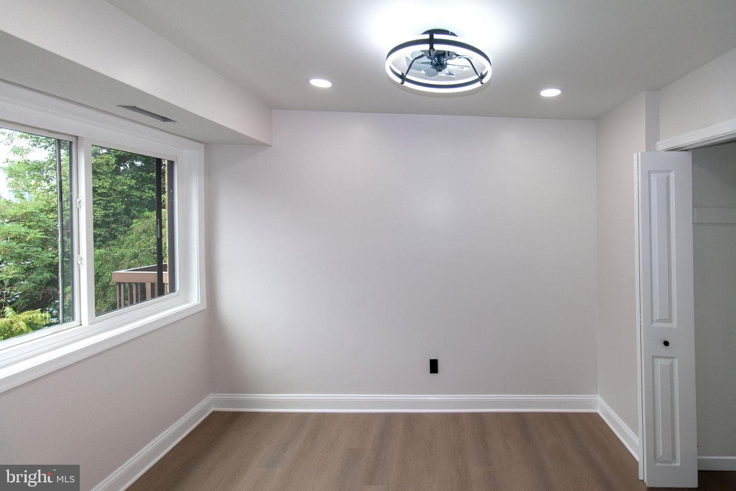 3320 S 28th Street #402 photo 14
