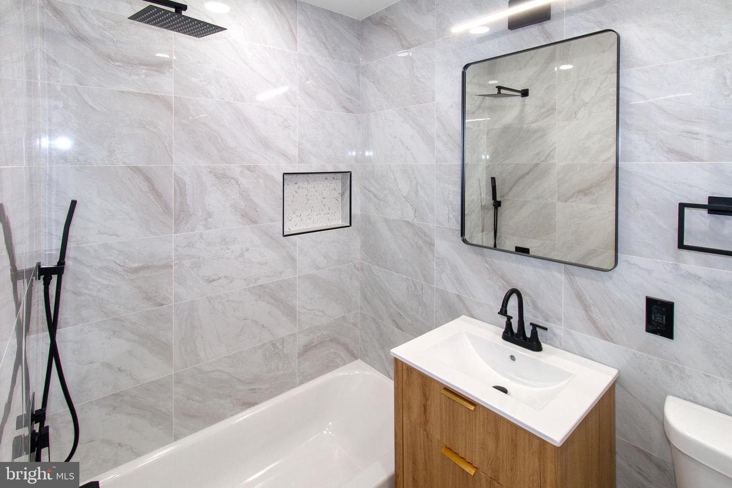 3320 S 28th Street #402 photo 9