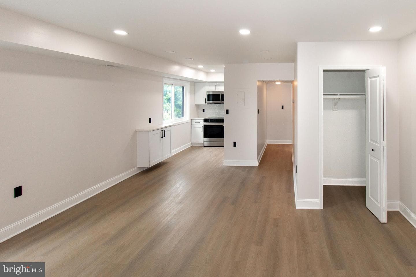 3340 S 28th Street #403 photo 4