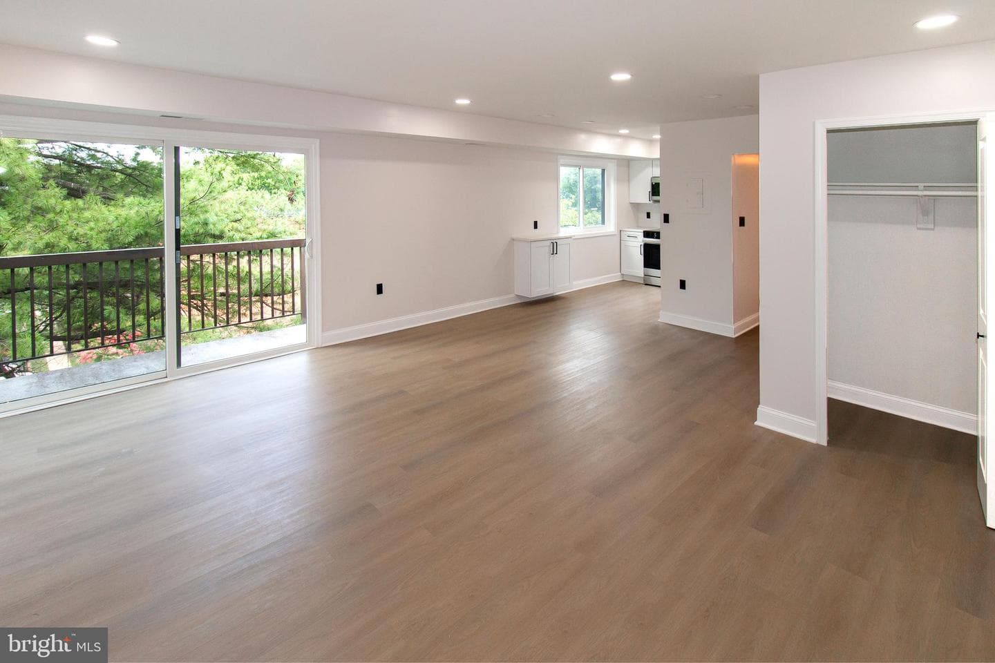 3340 S 28th Street #403 photo 6