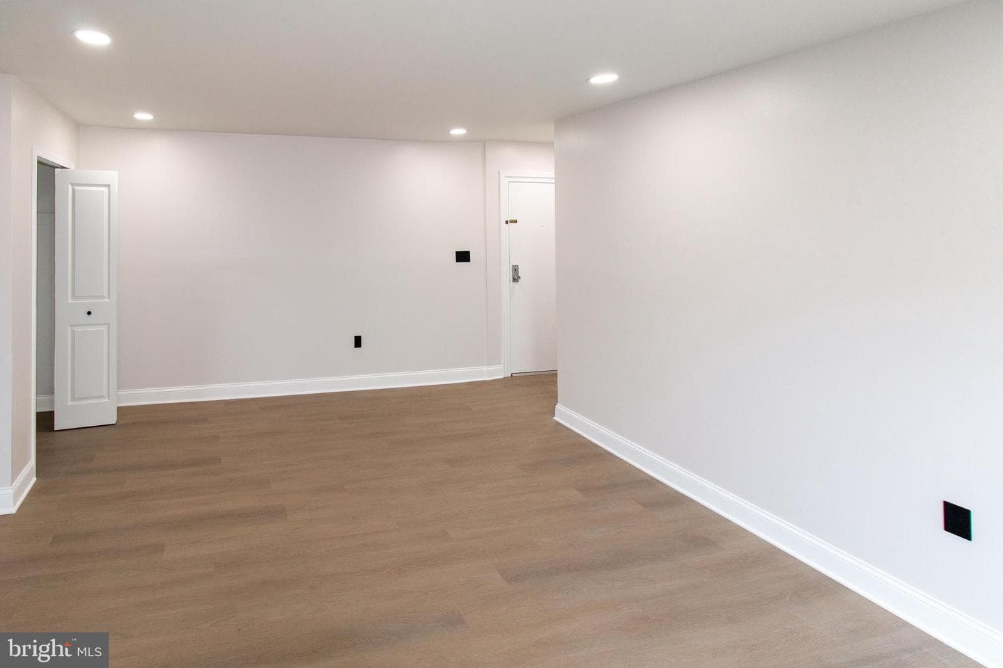 3340 S 28th Street #403 photo 7