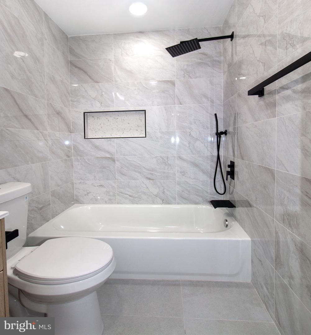 3340 S 28th Street #403 photo 9
