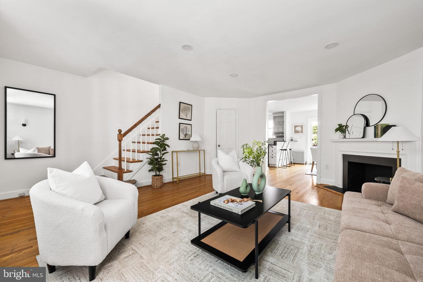 1410 Mount Vernon Avenue photo 15