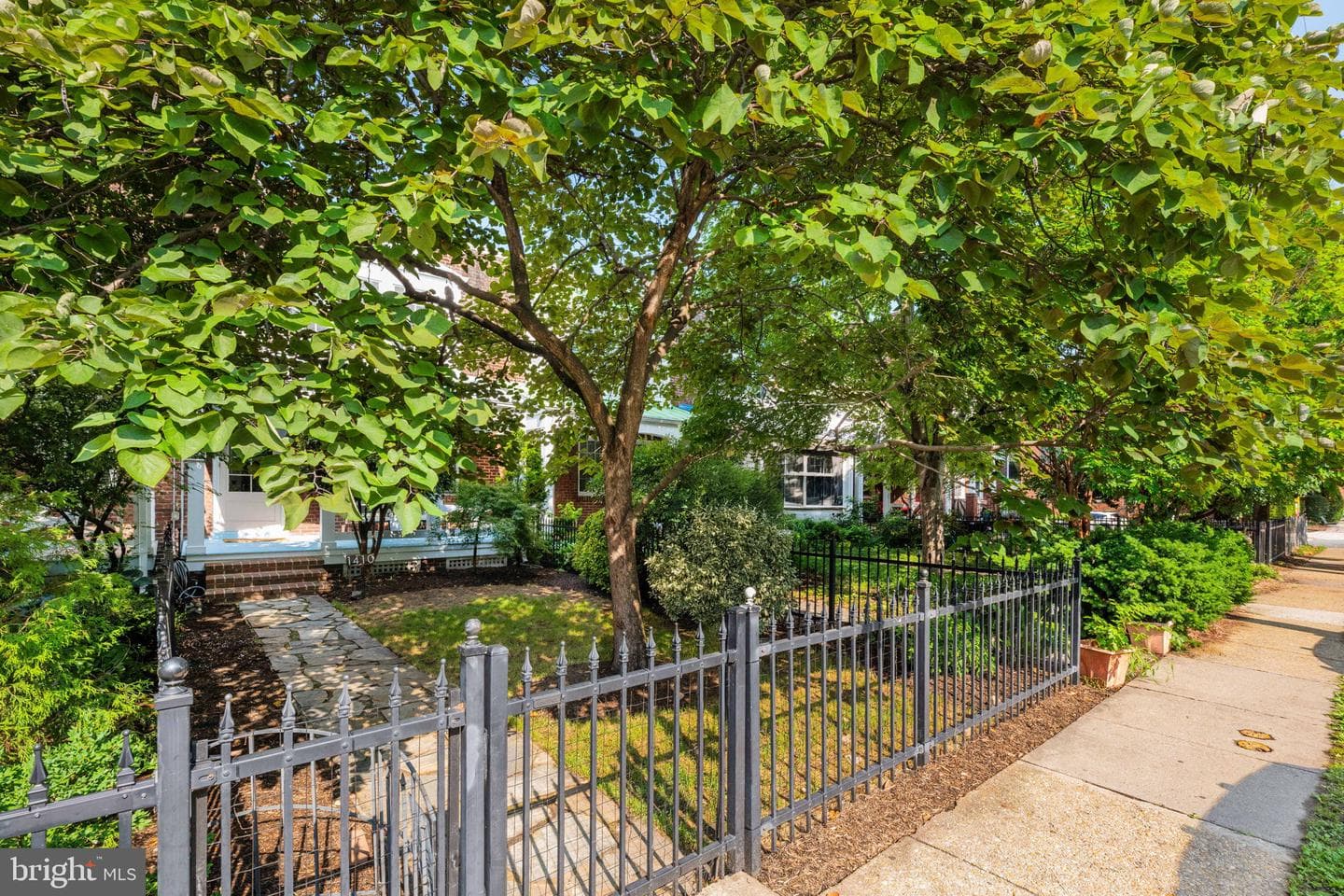 1410 Mount Vernon Avenue photo 58