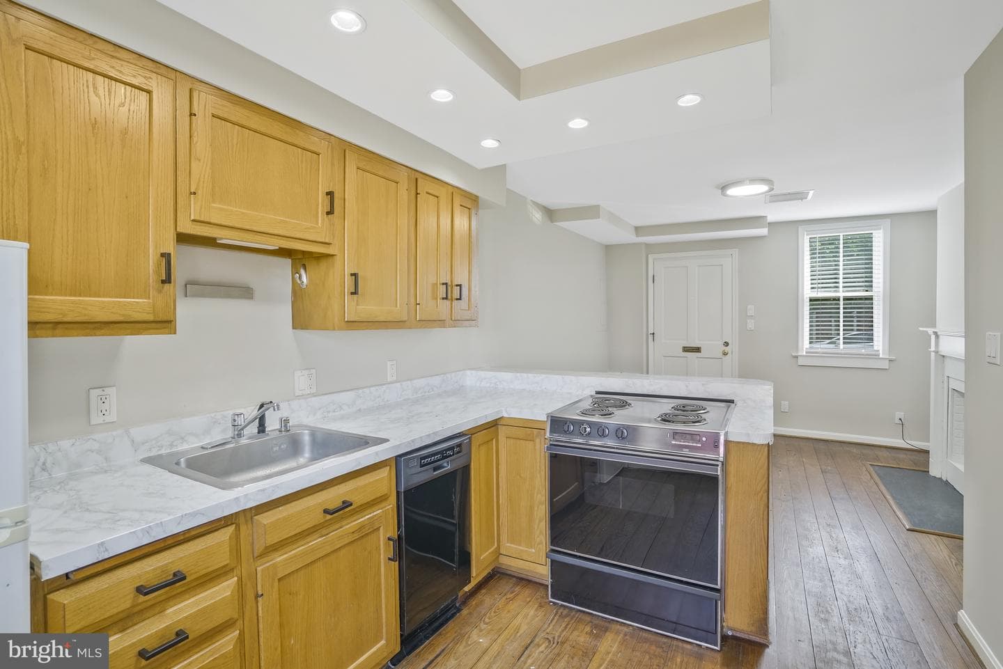 206 N Payne Street N photo 13