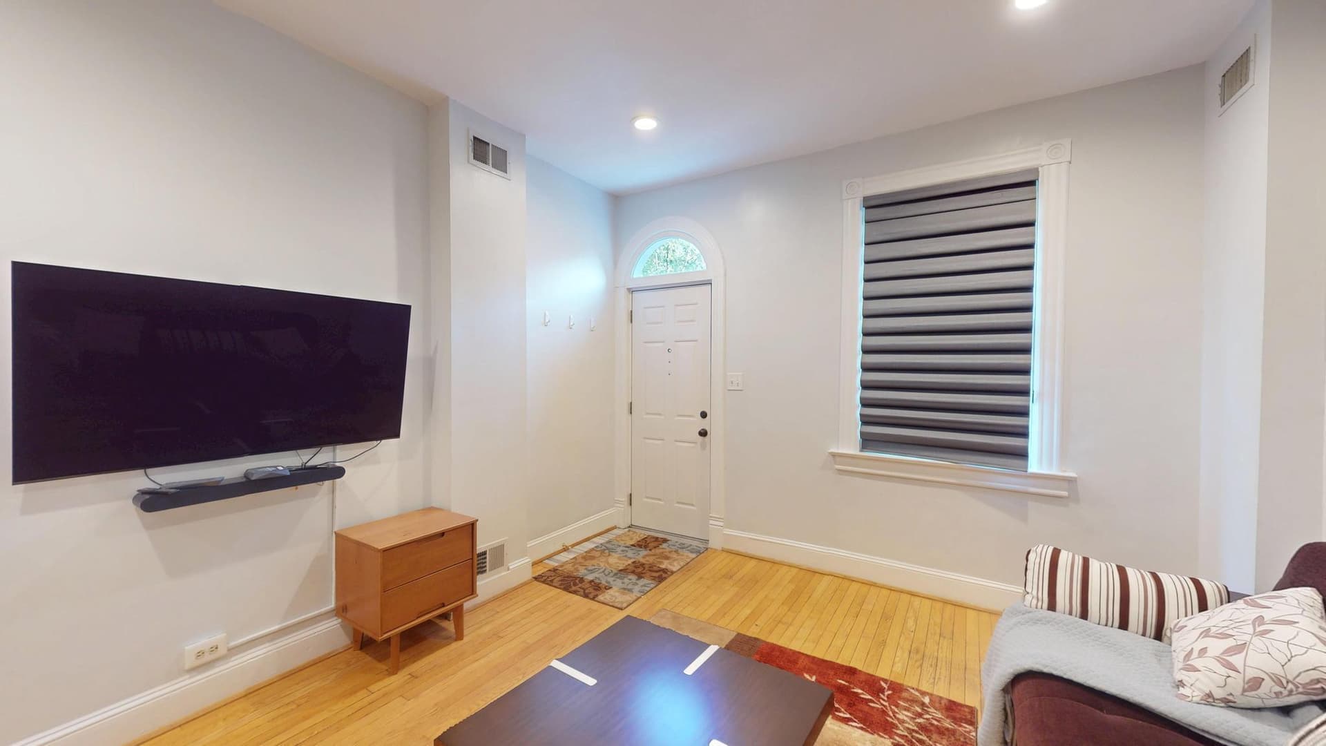 1525 King Street photo 5