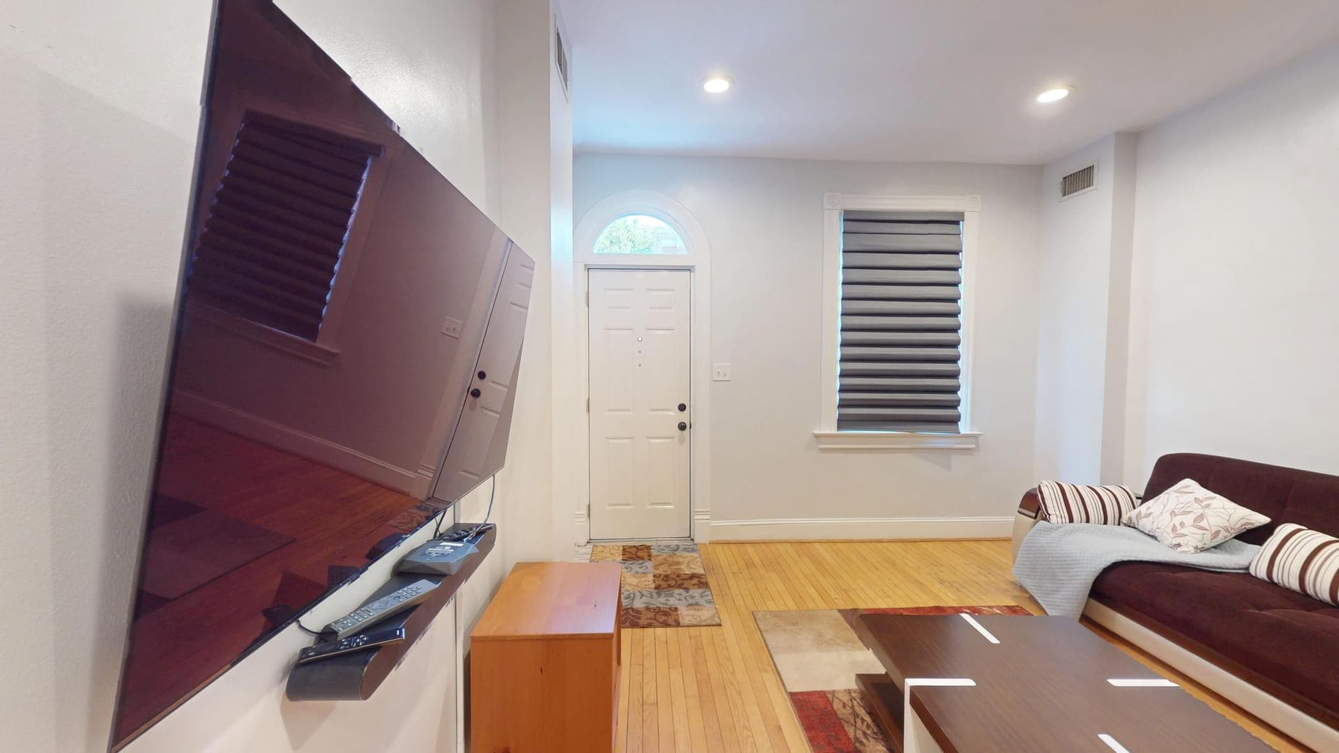 1525 King Street photo 6