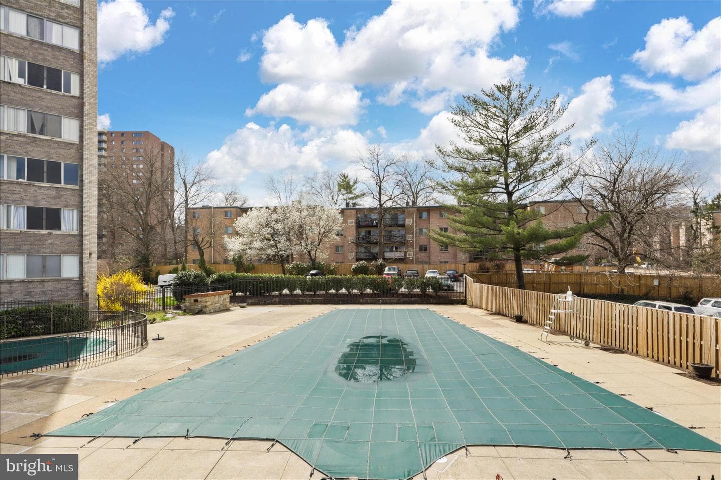 5340 Holmes Run Parkway #904 photo 35