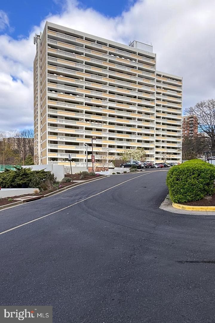 6101 Edsall Road #1202, Alexandria