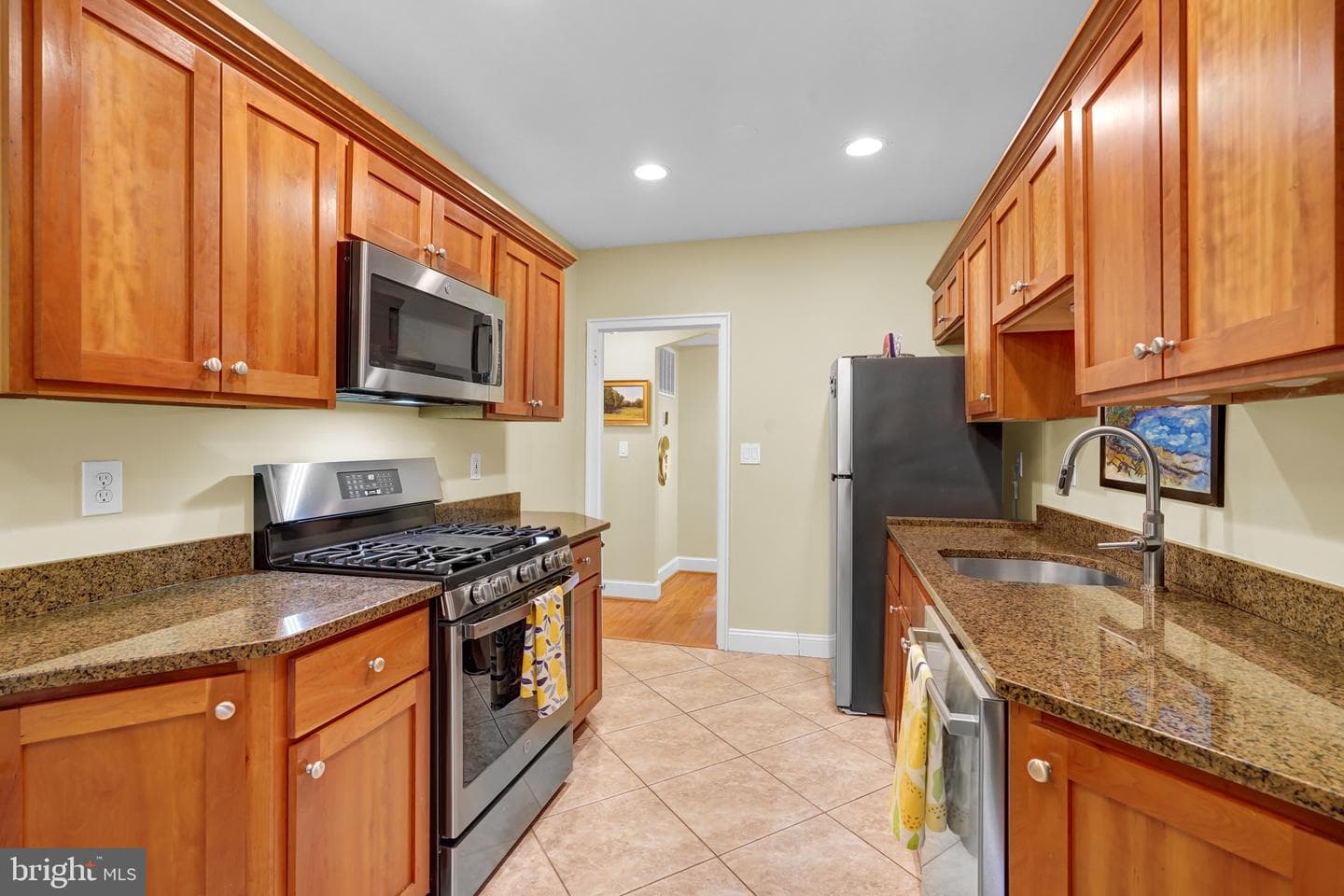 400 Commonwealth Avenue #304 photo 13