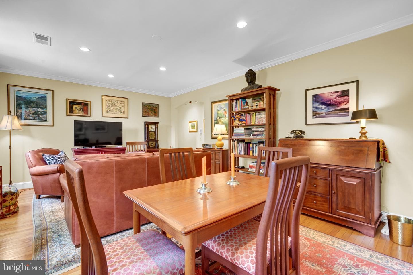 400 Commonwealth Avenue #304 photo 6