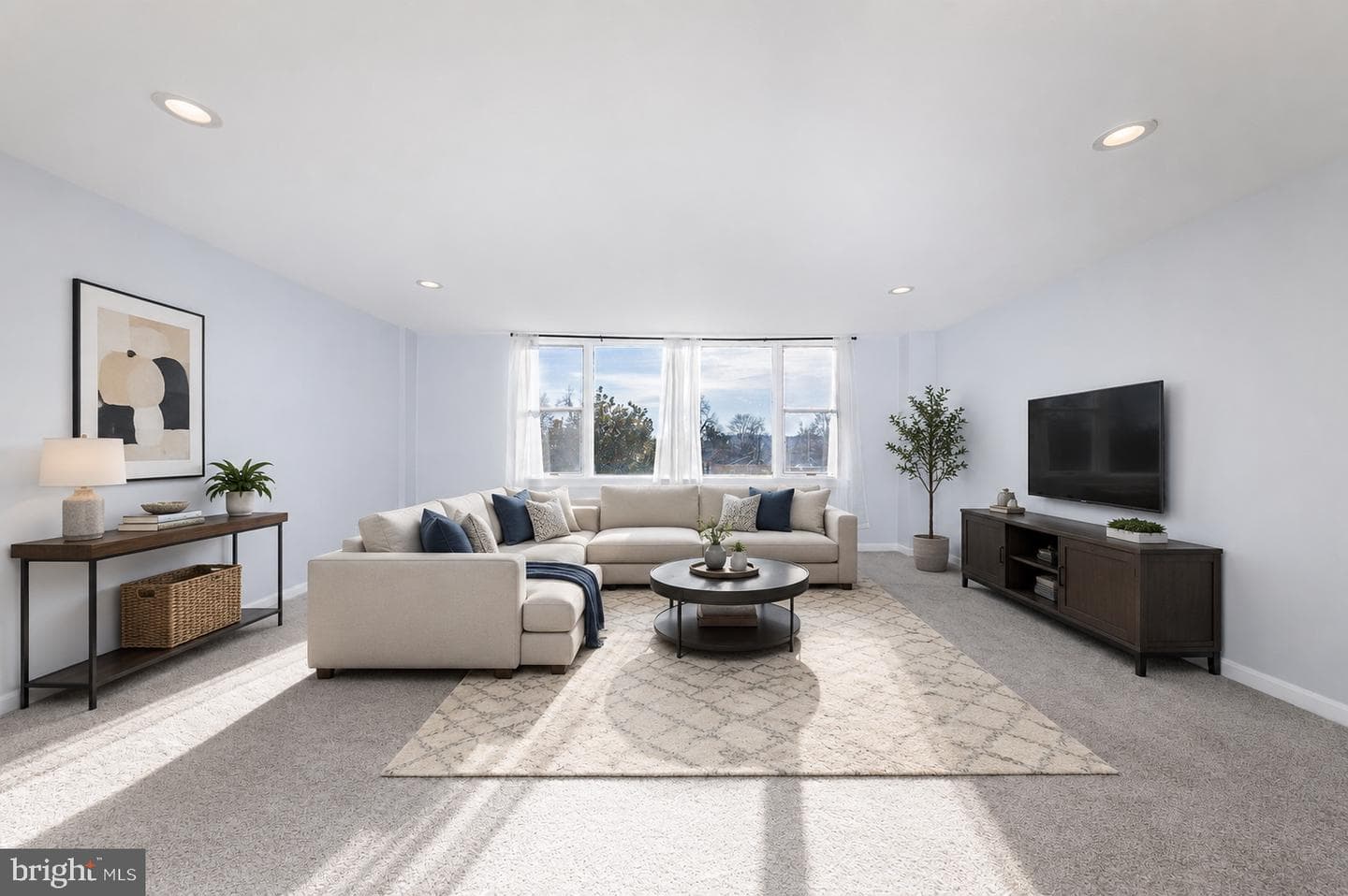 4600 Duke Street #413, Alexandria