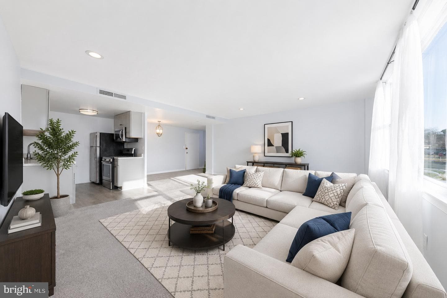 4600 Duke Street #413, Alexandria