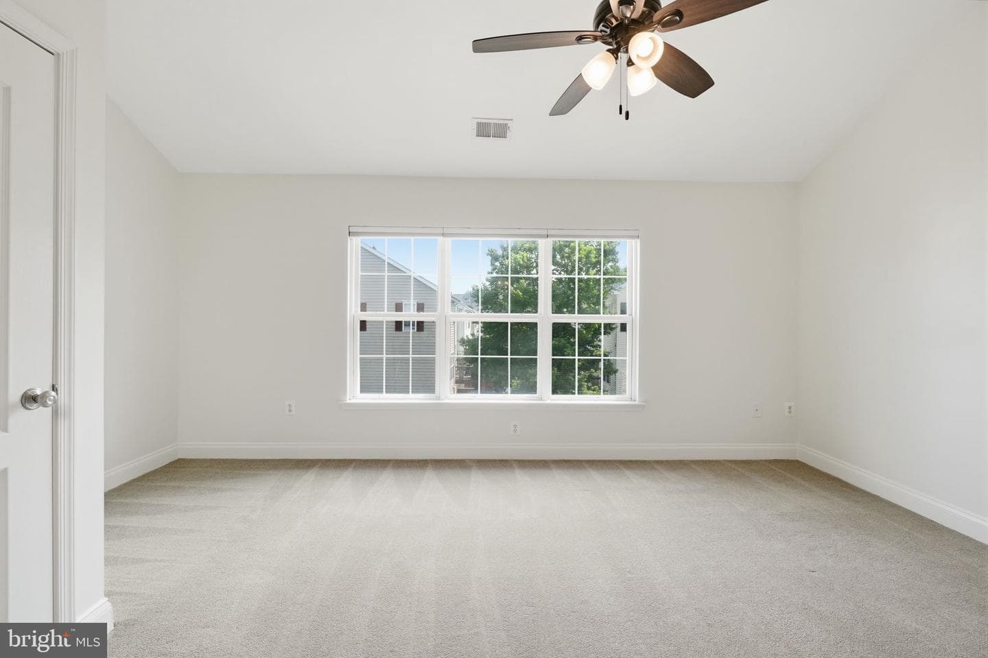 3839 Watkins Mill Drive photo 22