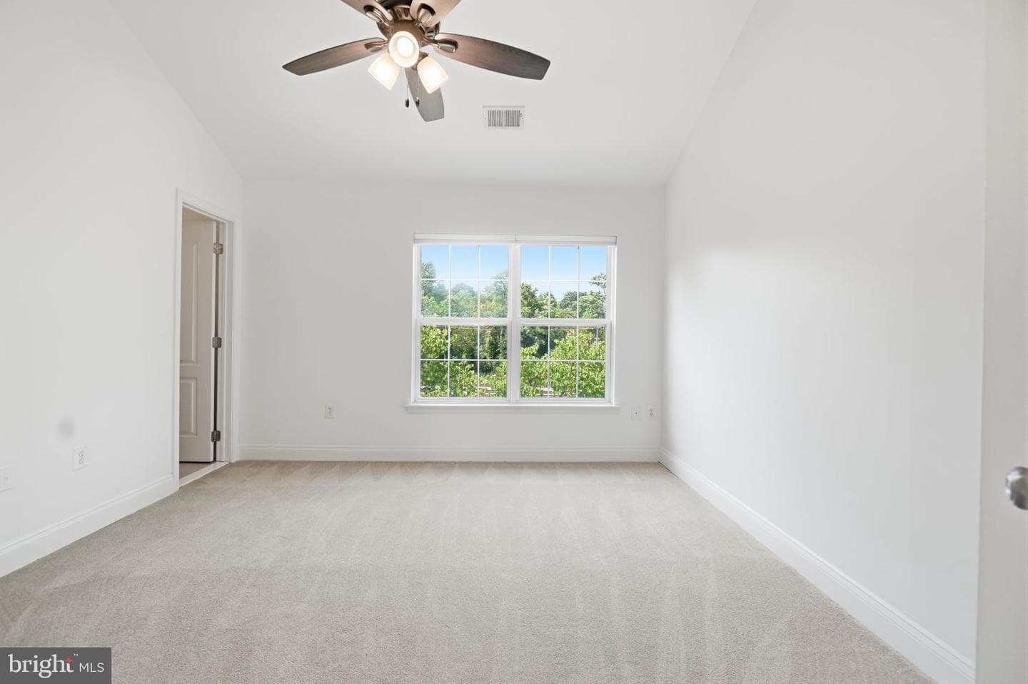 3839 Watkins Mill Drive photo 28
