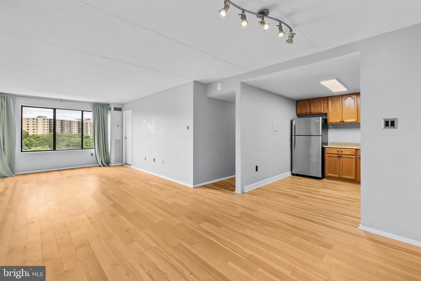 6300 Stevenson Avenue #1015 photo 5