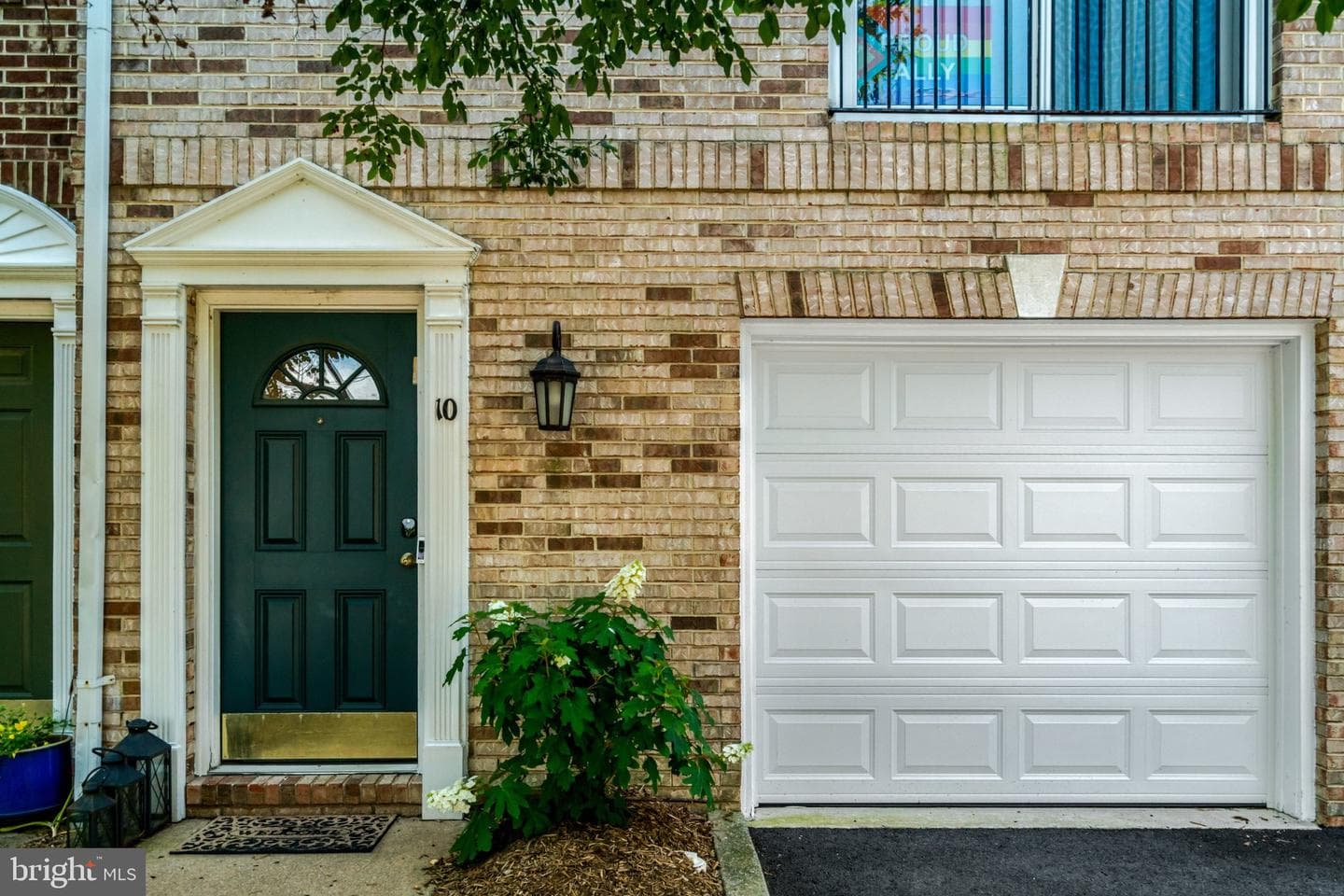 10 W Glebe Road, Alexandria