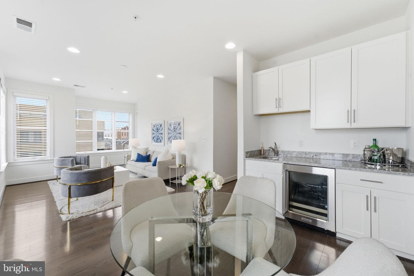 611 Howell photo 39