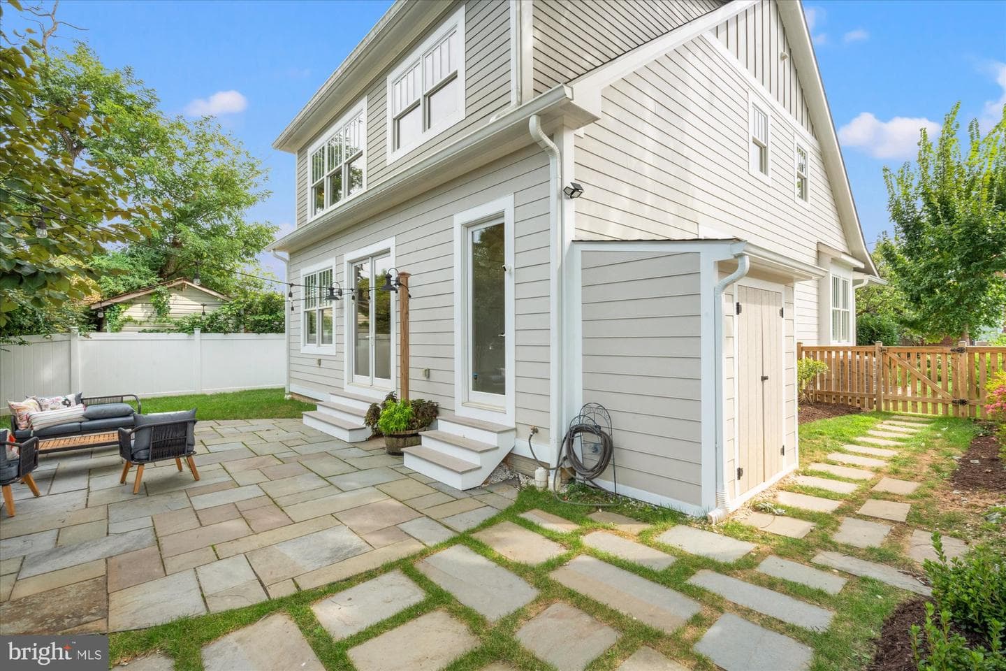 508 E Custis Avenue photo 64