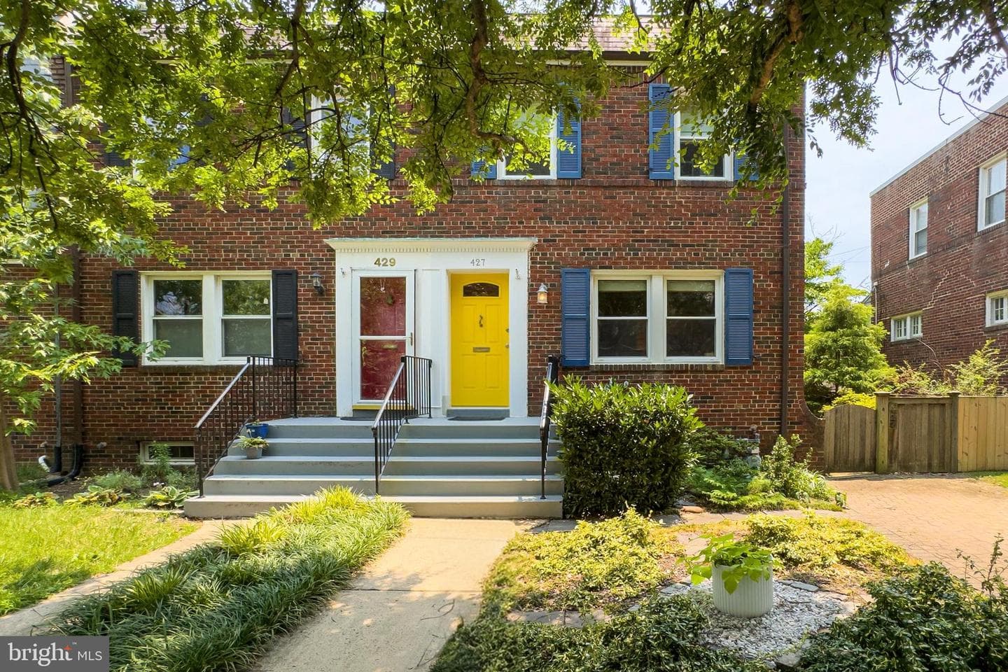 427 E Luray Avenue, Alexandria