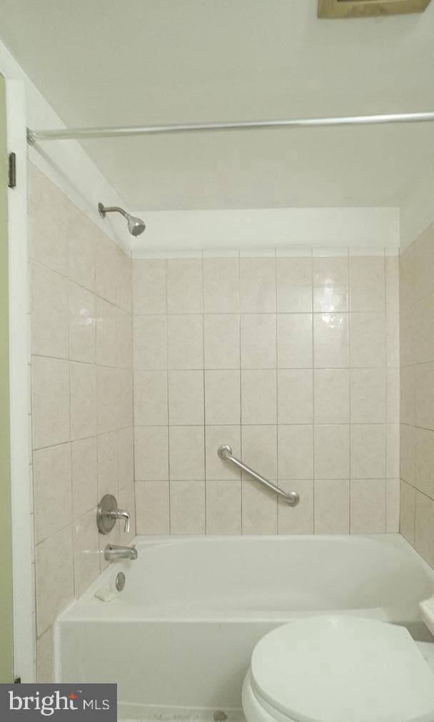 525 N Armistead Street N #302 photo 17
